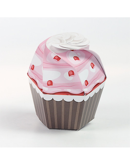 Cupcake rosa con ciliegie